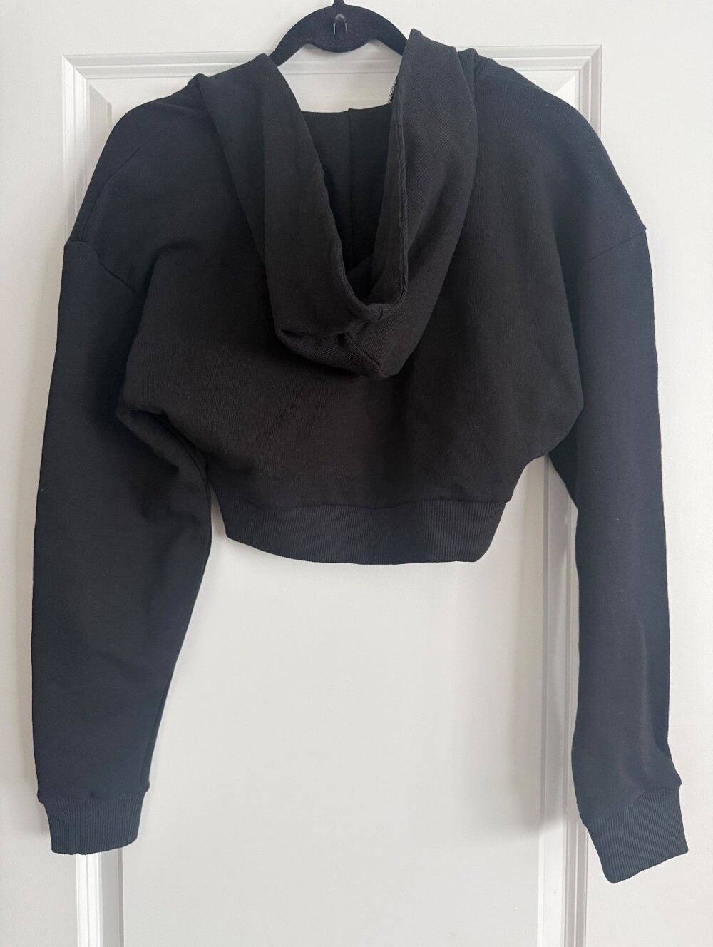 WeWoreWhat Black Cropped Half-Zip Hoodie Top - Picture 4 of 9